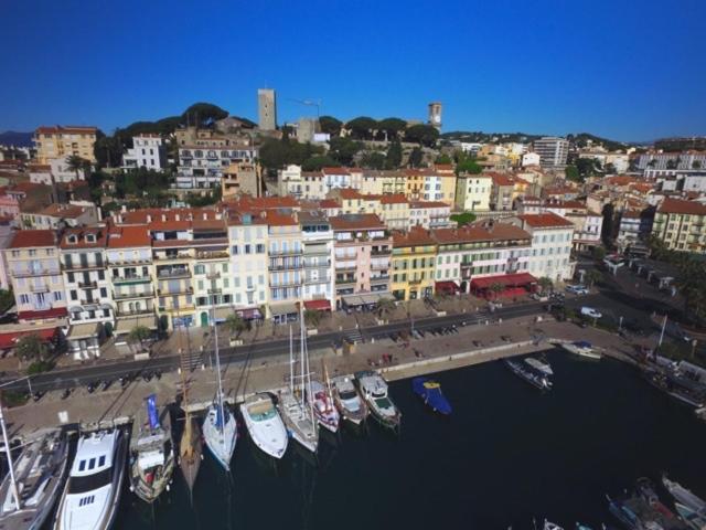 Cannes Old Port, Seafront & Seaview, Yacht Show Port Exteriör bild